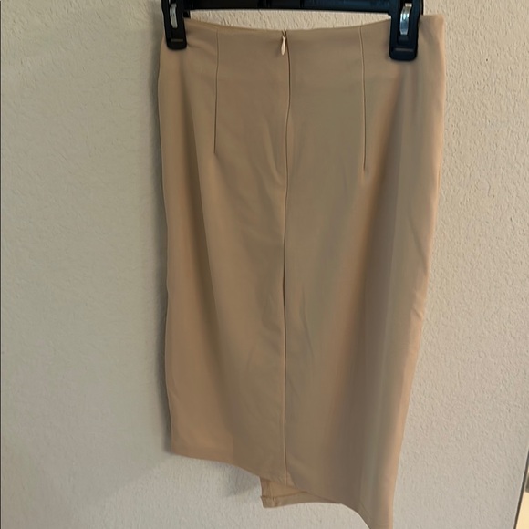 Cream Asymmetrical Wrap Skirt Knee-Length - Picture 4 of 4